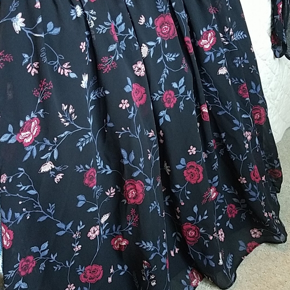 NWOT Gal Meets Glam Floral Black Cherry Midi Dress - Picture 2 of 14
